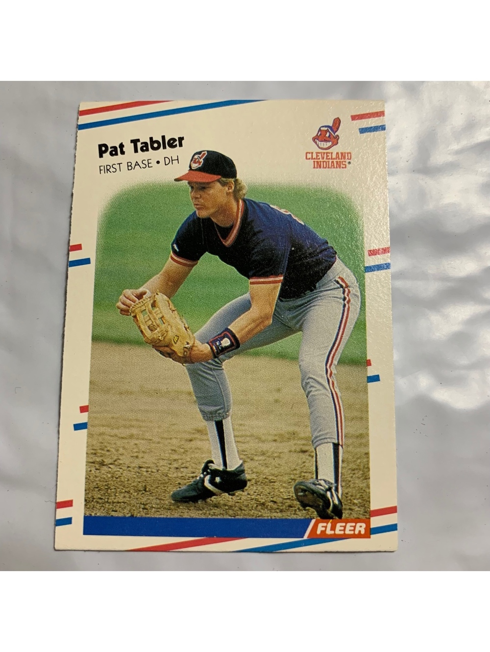 1988 Fleer Baseball Pat Tabler #618 Cleveland Indians Base Set Card